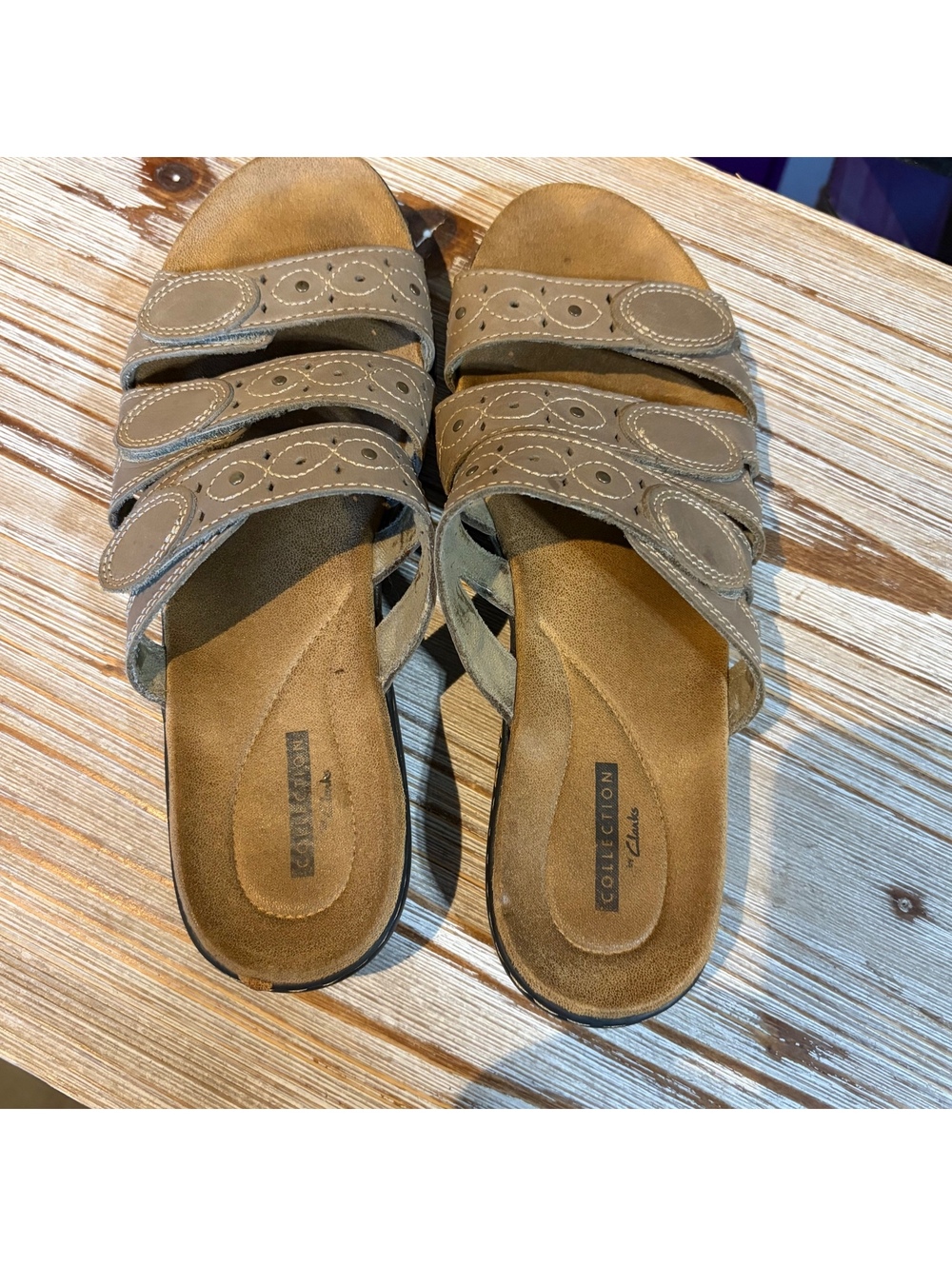 Clarks Collection Women's Brown Leather Slide Sandals Size 9
